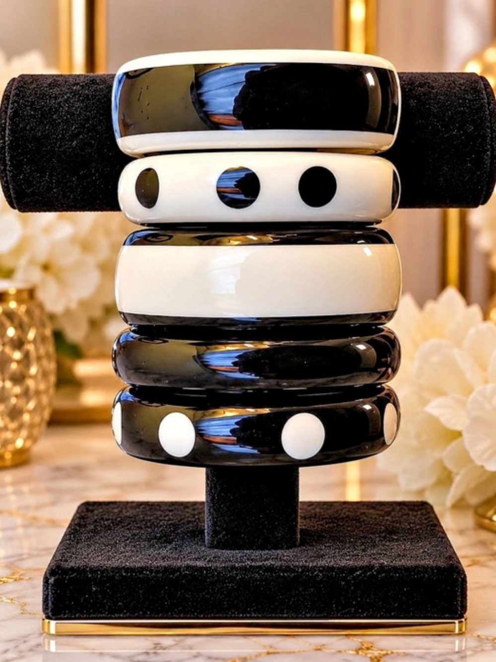 Black & White Color Block 5 Piece Bracelet Set